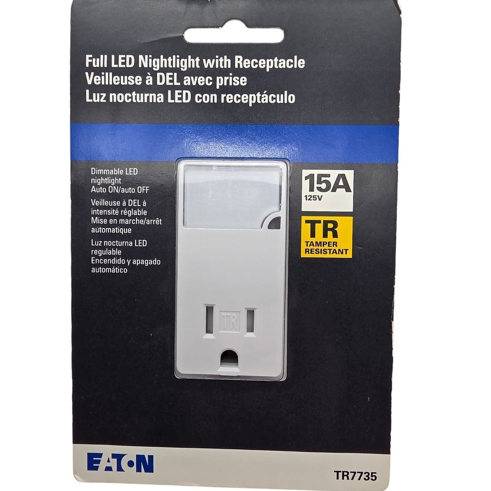Eaton Full LED Nightlight with Receptacle Tamper Resistant 15A 125V TR7735 NIB